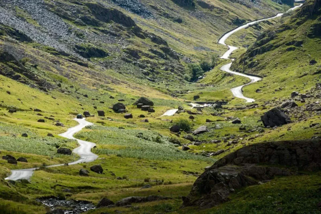 Best Places to Visit in Lake District - Honister Pass